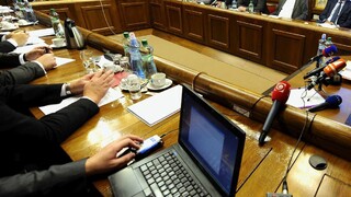 Výbor pre obranu odporúča parlamentu odsúhlasiť dohodu s USA. Ústavnoprávny výbor neprijal uznesenie